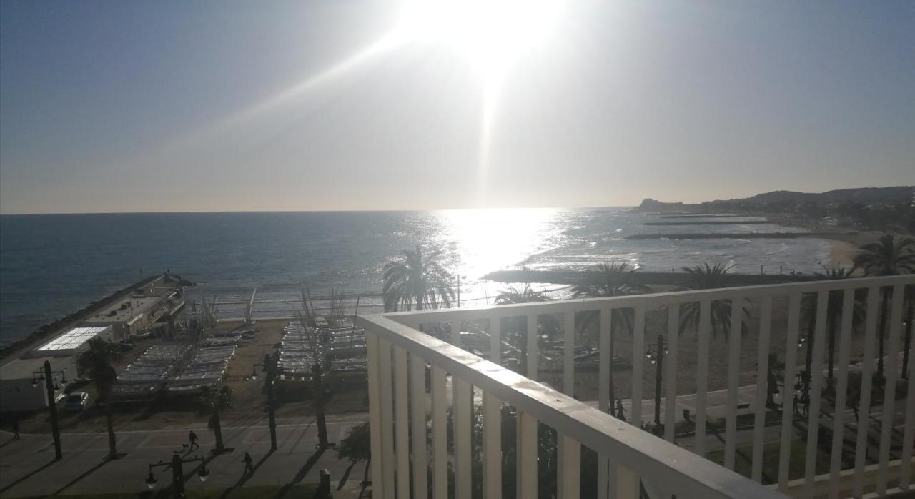 Atico Con Fantasticas Vistas Al Mar Y La Iglesia Apartament *