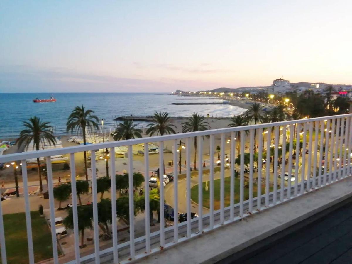 Atico Con Fantasticas Vistas Al Mar Y La Iglesia Appartement *