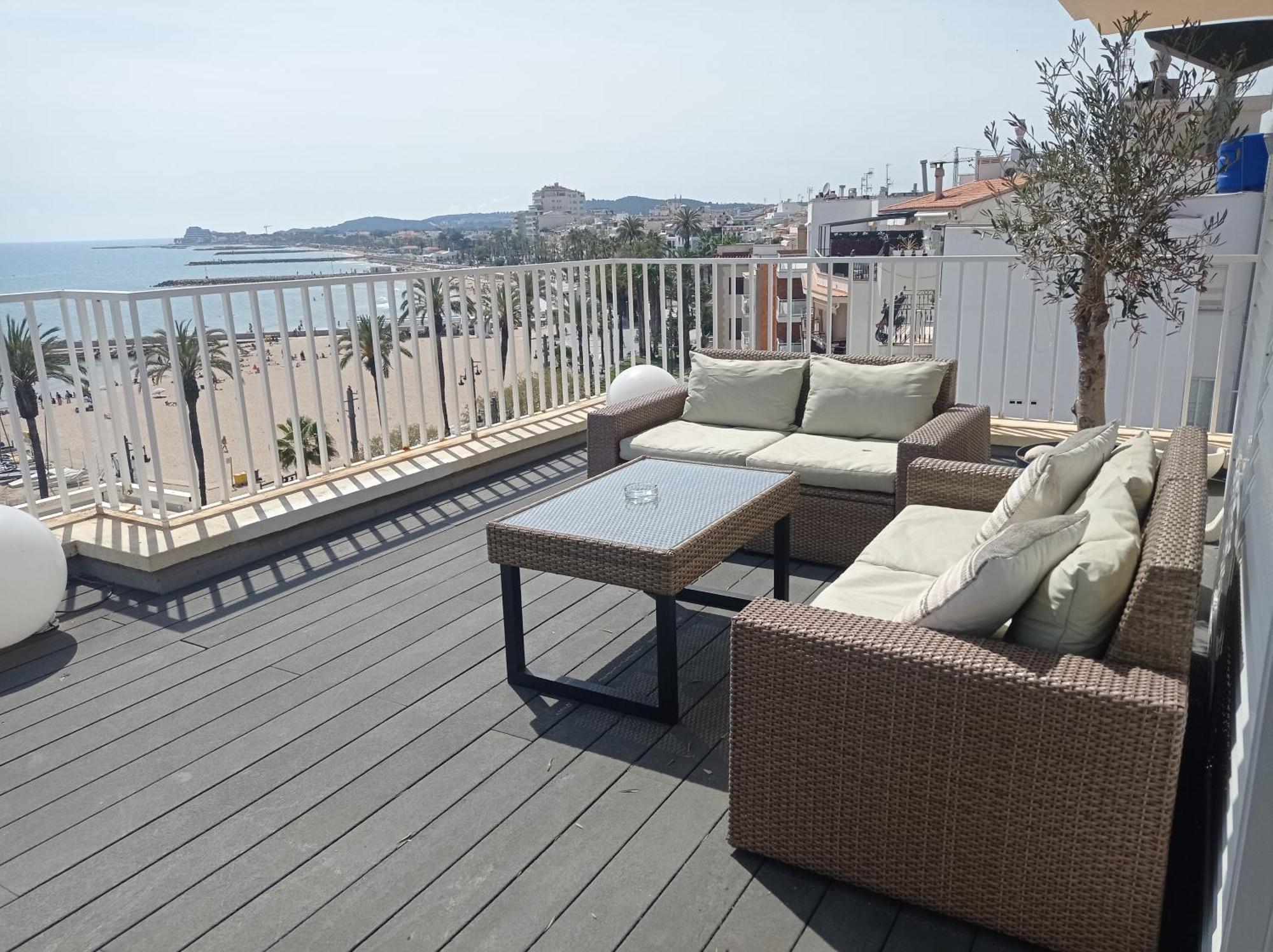 Appartement Atico Con Fantasticas Vistas Al Mar Y La Iglesia Sitges